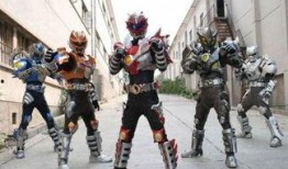 爆料最新铠甲勇士,铠甲勇士全新升级，揭秘神秘力量之谜